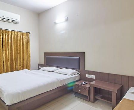 Airlines Hotel Mysore Luaran gambar